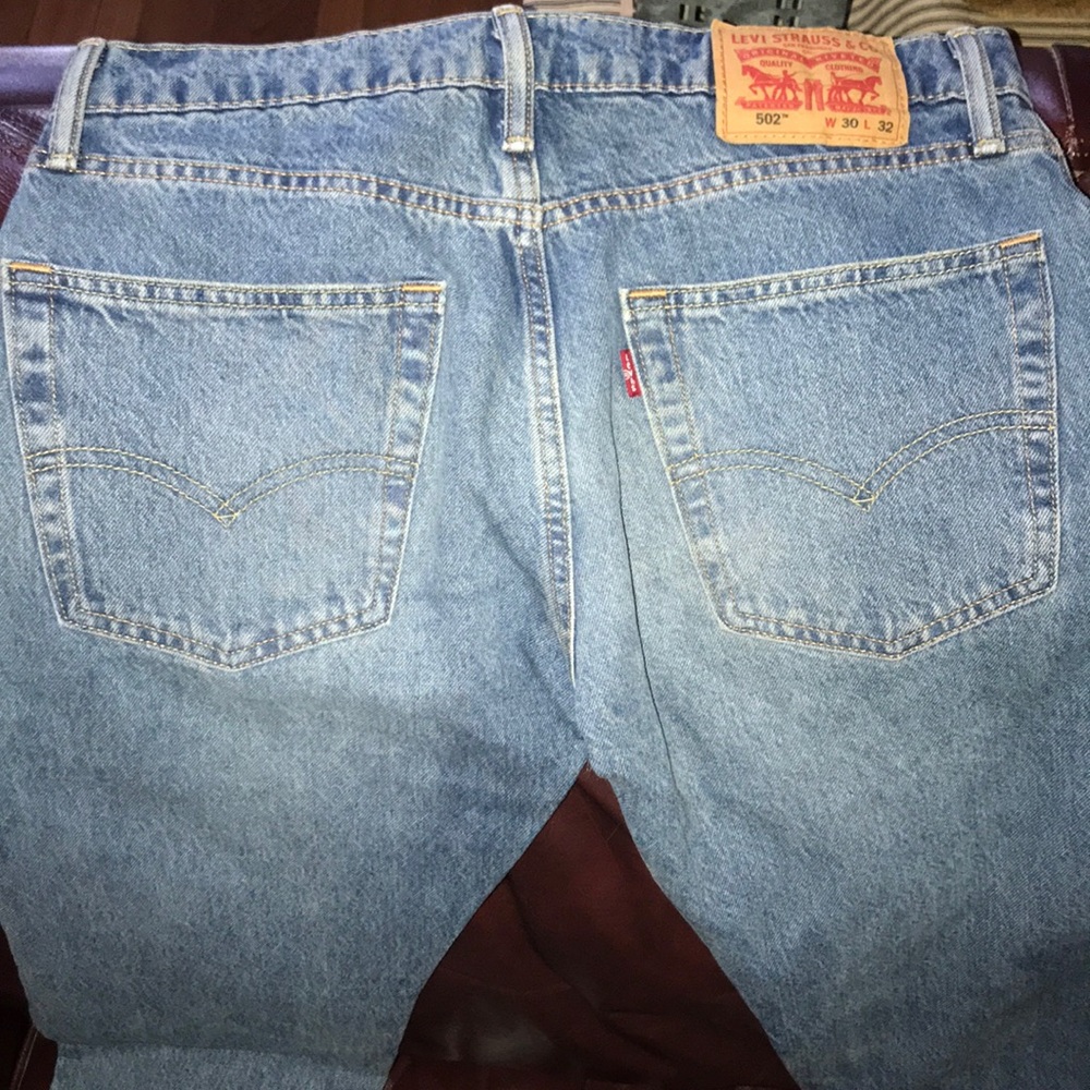 Taper Levi’s jeans